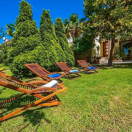 Adorata 1 Apartment